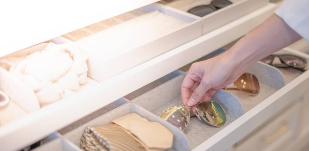 Walk-in Closet ควรมีพื้นที่สำหรับเก็บเครื่องประดับ
