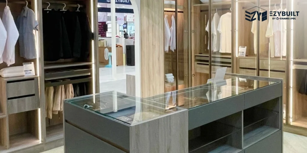 ตู้เสื้อผ้า Fit-in จากโชว์รูม EZYBUILT สาขาพัทยา