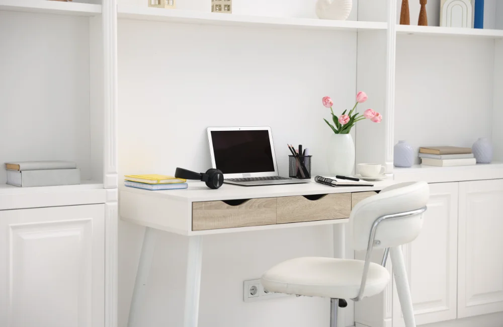 เลือกขนาดโต๊ะทำงานและเก้าอี้ให้เหมาะสม