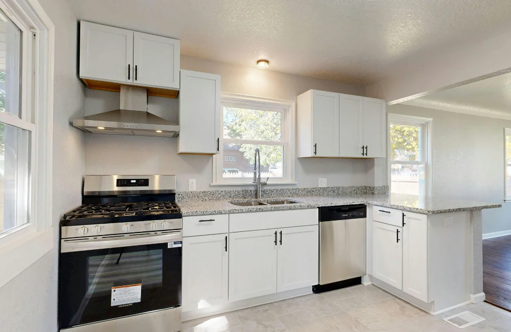 สีห้องครัวโทนสีขาว